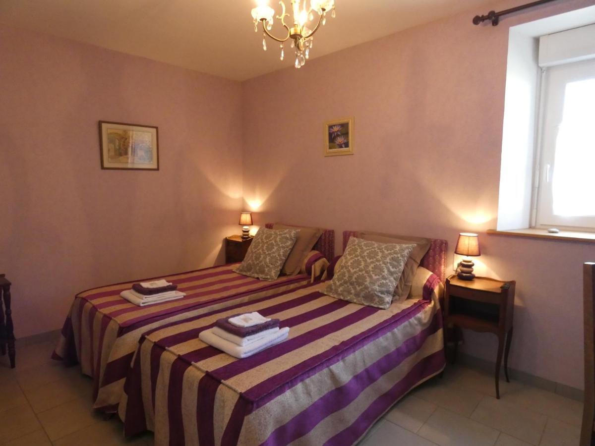 Bed and Breakfast Le Tertre La Feuillie  Екстер'єр фото